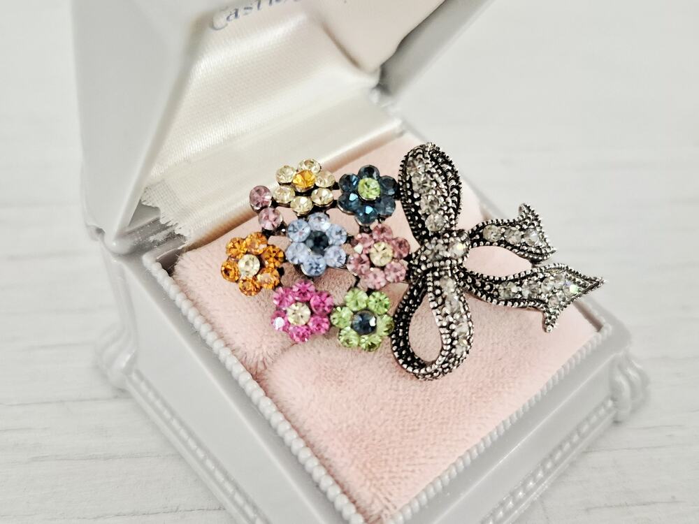 Vintage Multi-color Rhinestone Floral Bouquet Pin Brooch